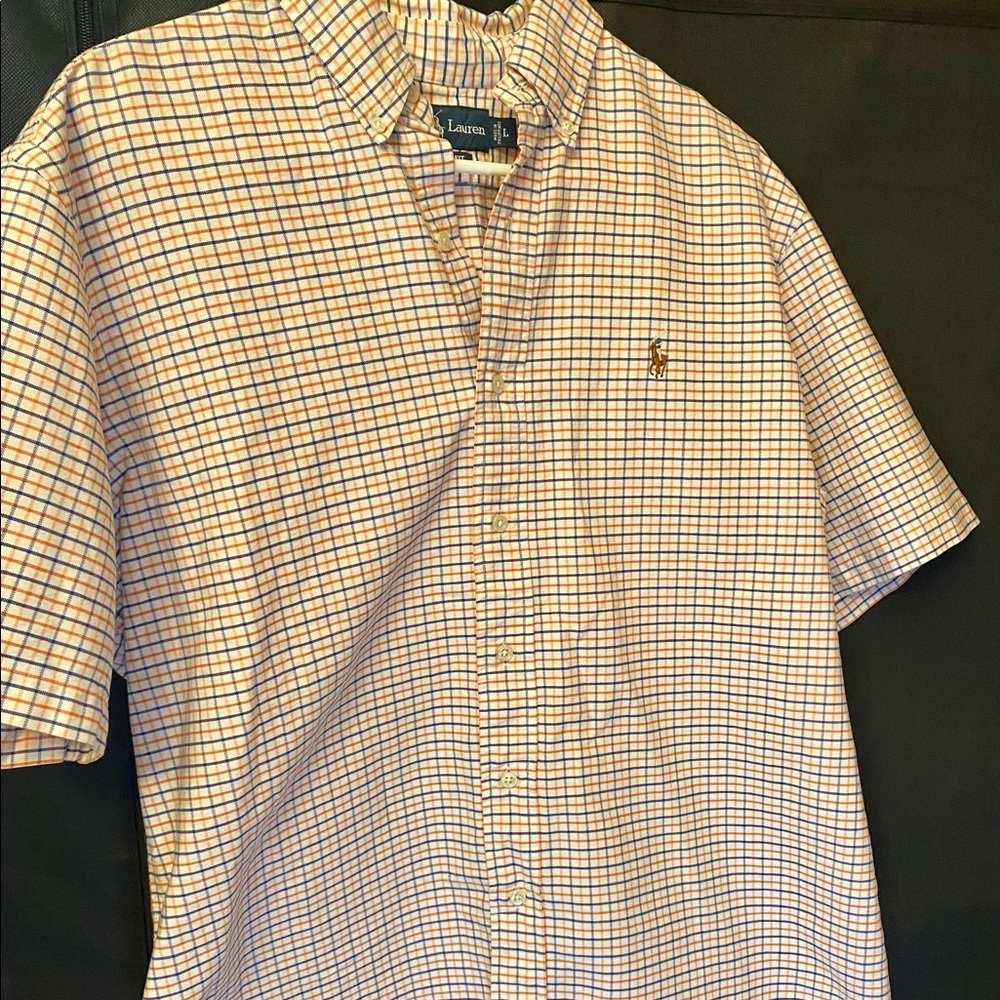 Men’s classic fit Ralph Lauren size Large! Colors orange, blue and white